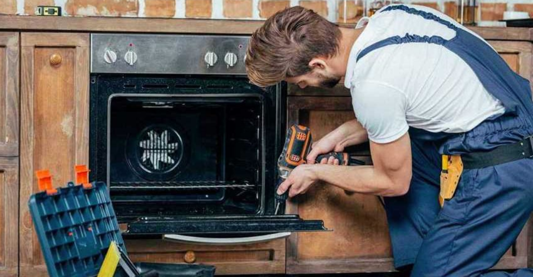Featured image for Oven Temperature Fluctuating During Cooking? Troubleshooting Tips