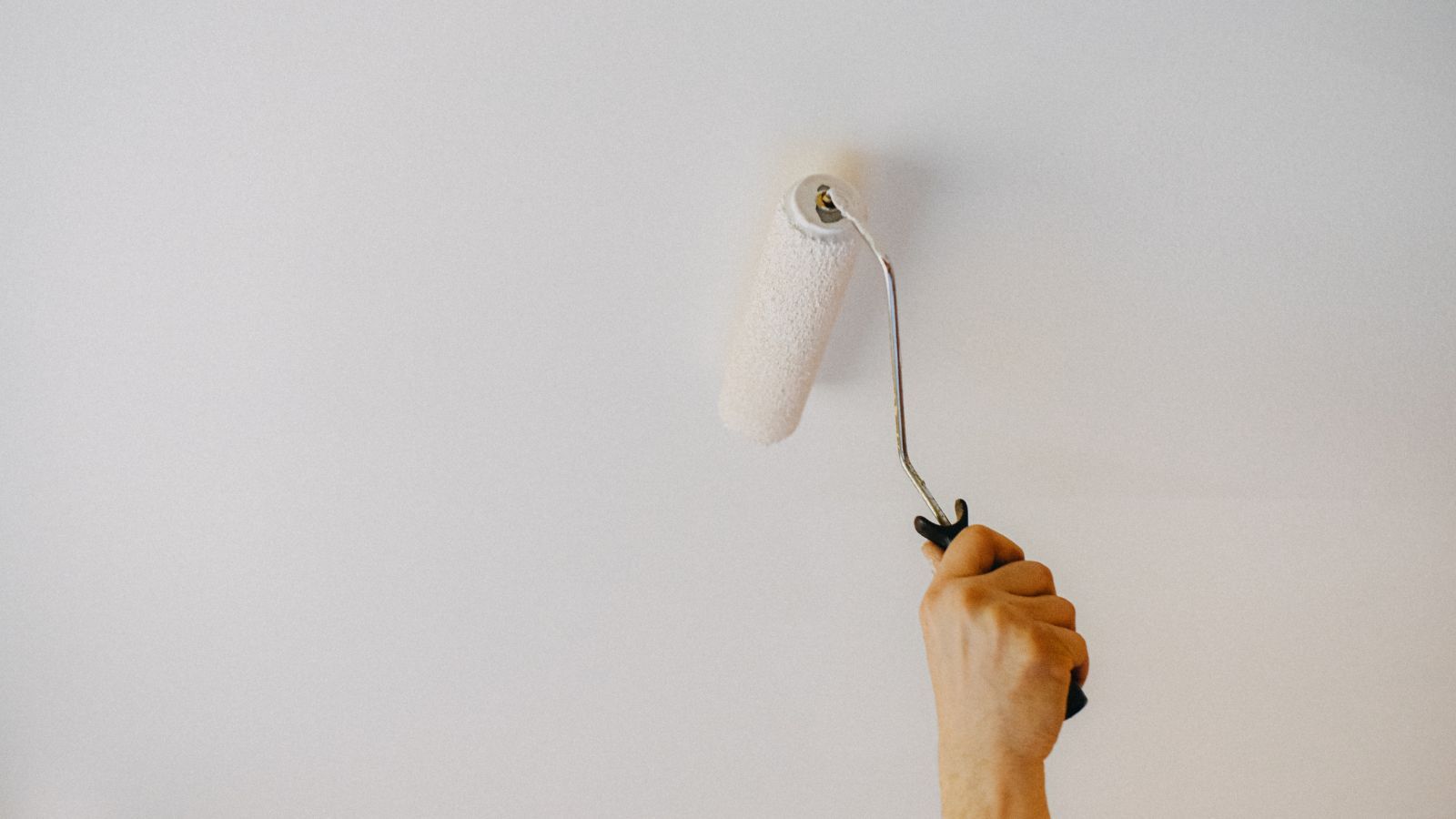 Featured image for Ceiling Paint Dripping During Use? How to Avoid Messy Mistakes