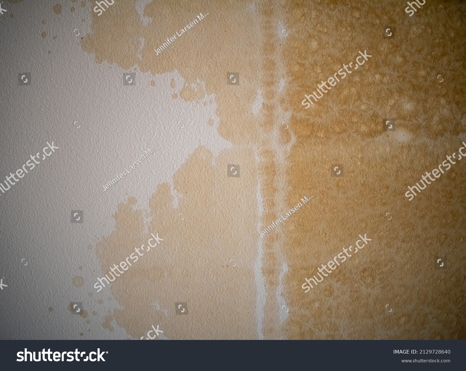 Featured image for Water Stains on Ceiling Below Bathroom? Signs of a Hidden Pipe Leak
