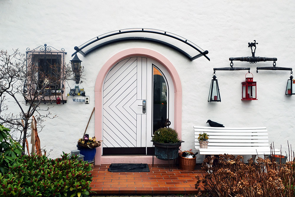 Content image for Open House Getting Low Traffic? How to Attract More Potential Buyers