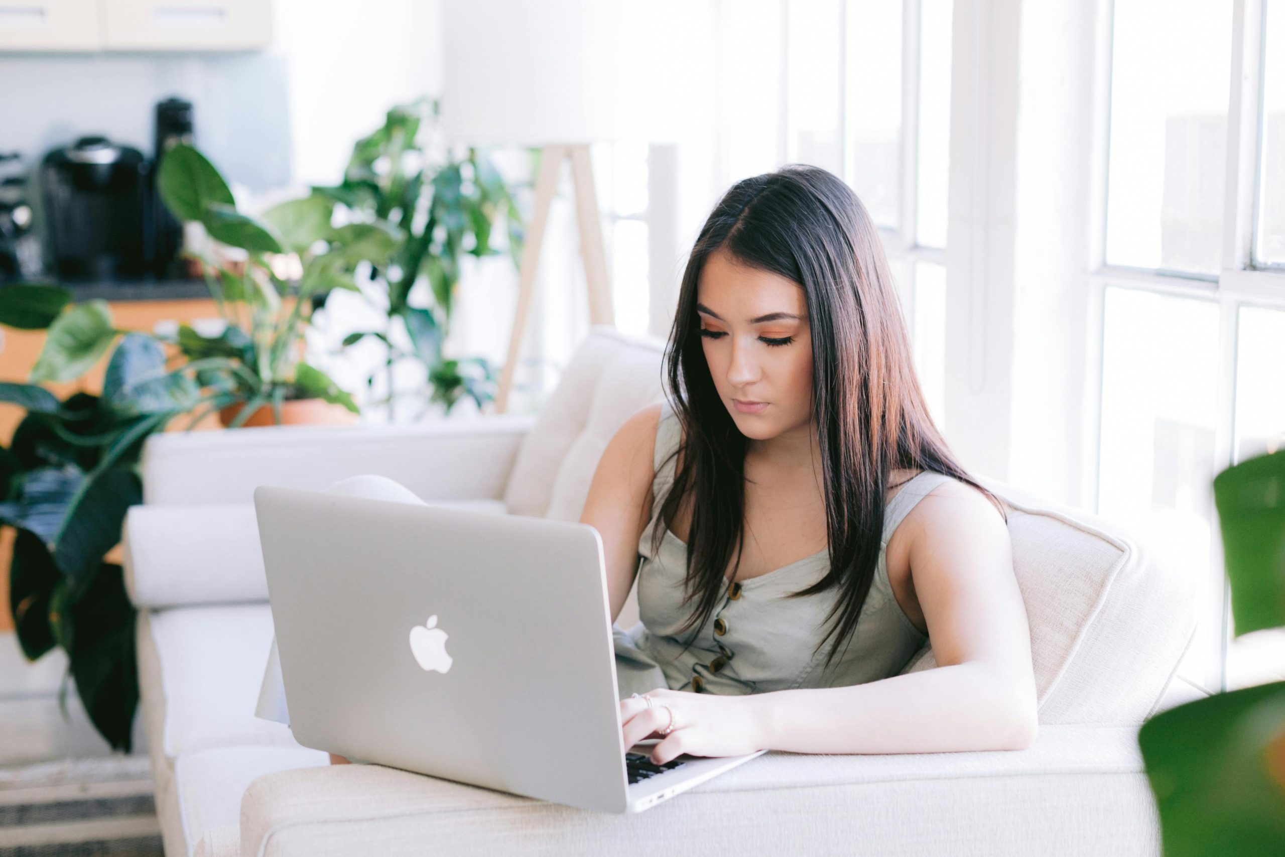 Featured image for Tools Scattered Across Room? Layout Tips to Streamline Workflow